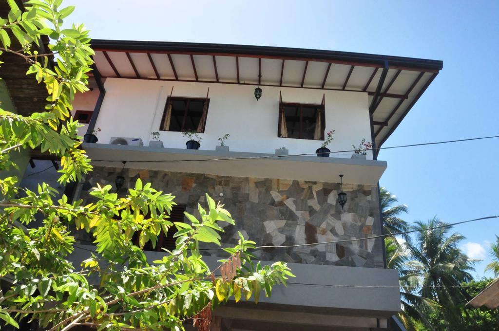 Asantha Guest House Unawatuna Exteriér fotografie
