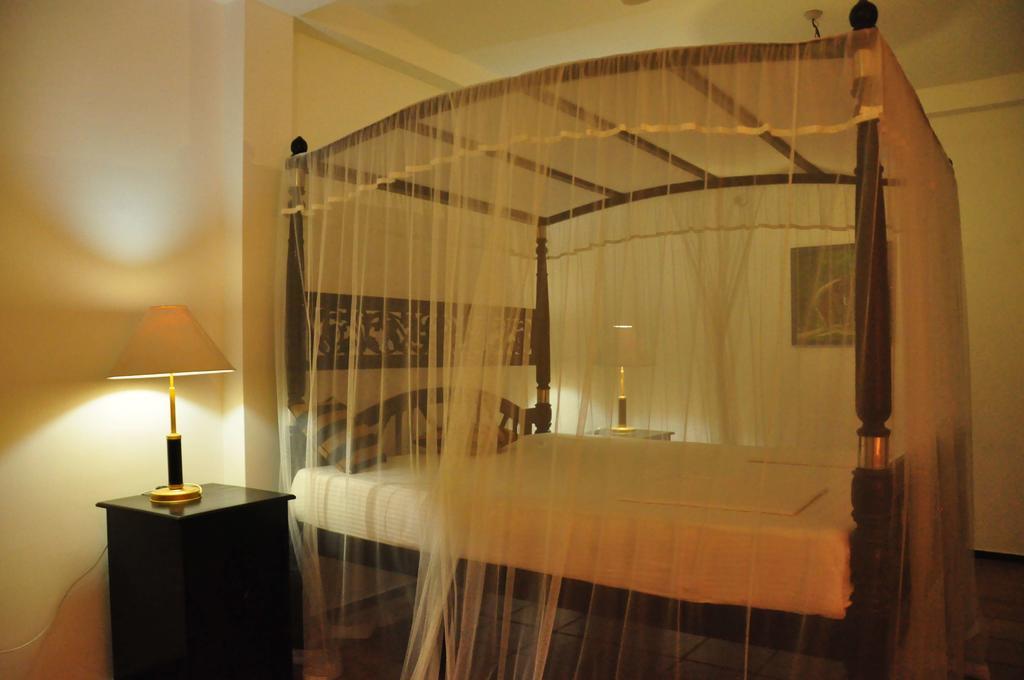 Asantha Guest House Unawatuna Pokoj fotografie