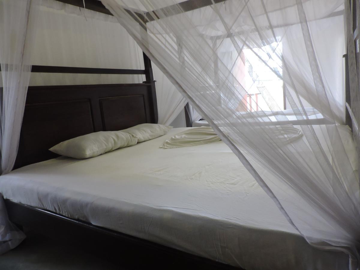 Asantha Guest House Unawatuna Exteriér fotografie
