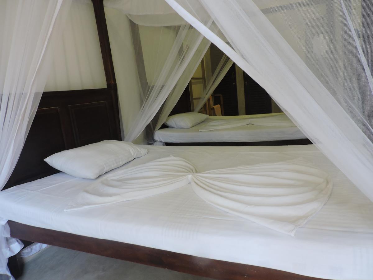 Asantha Guest House Unawatuna Exteriér fotografie