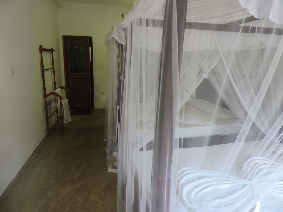 Asantha Guest House Unawatuna Exteriér fotografie